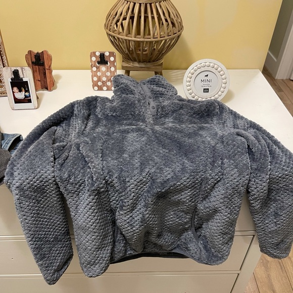 Eddie Bauer Teddy Bear Sherpa Jacket Size XS Ladies - Picture 2 of 3